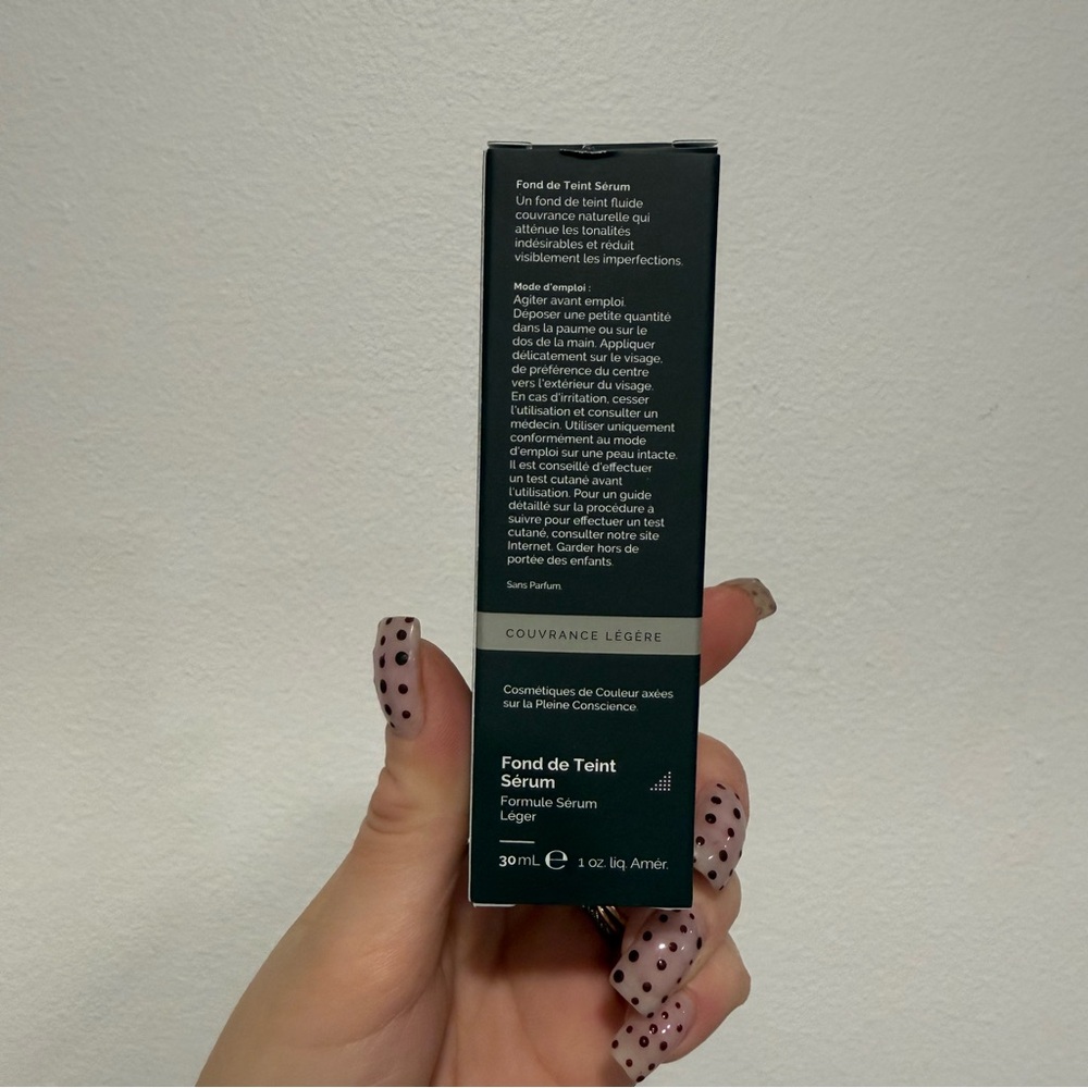 The Ordinary Colours Light Coverage Serum Foundation in 2.1 Y Medium 1 Fl Oz - Picture 6 of 8